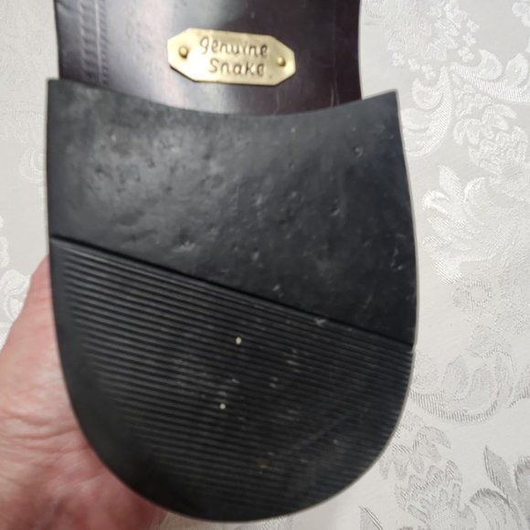 Men's Stacy Adams Black Snakeskin and Leather Tassel Slip-on Dress Loafer - Picture 12 of 12